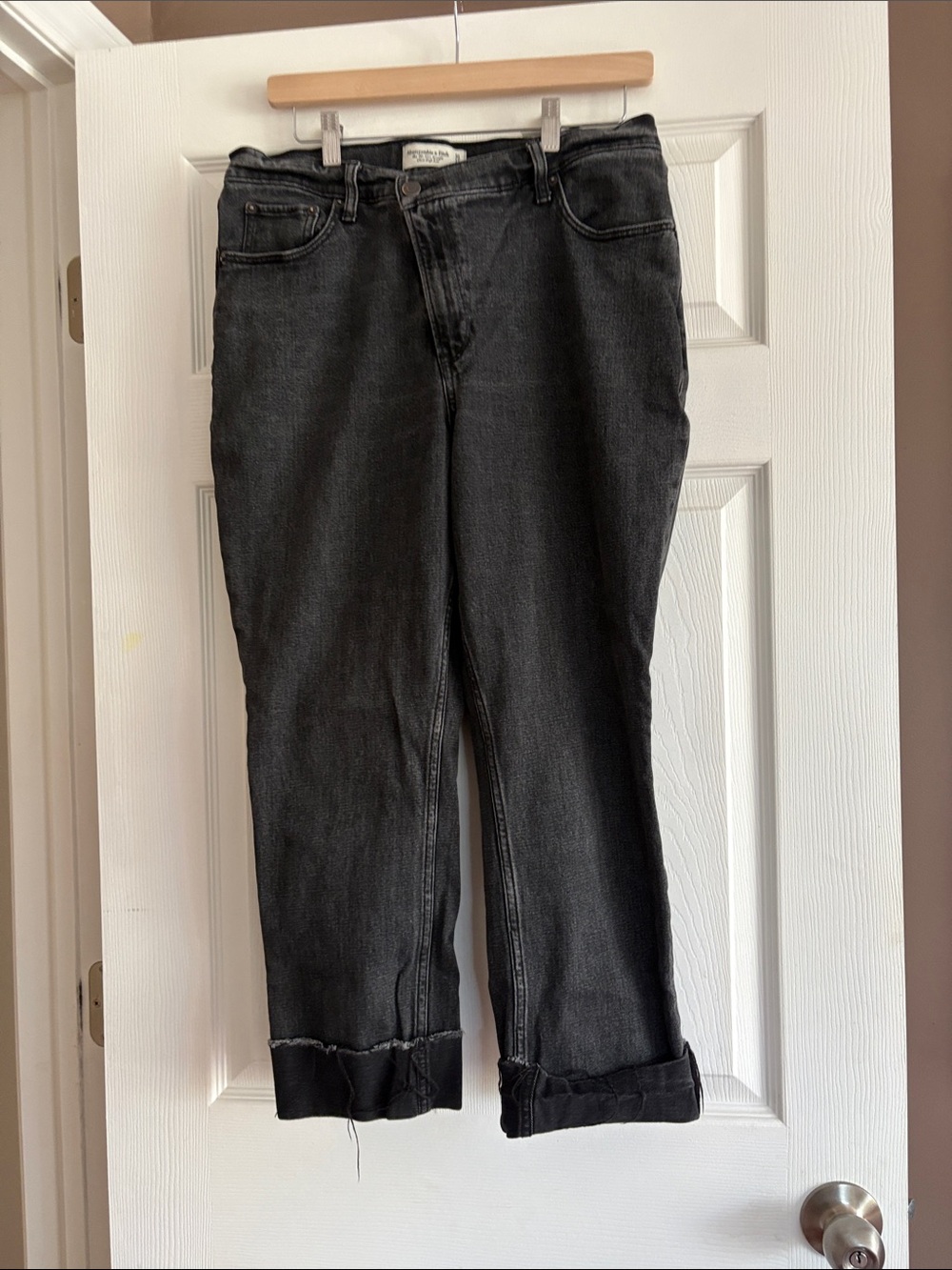 AE Black Jeans